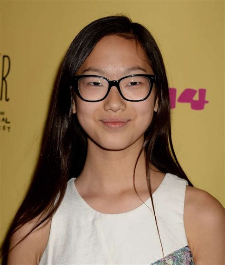 Madison Hu Height, Weight, Measurements, Bra Size, Shoe Size