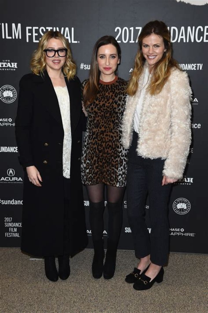 Majandra Delfino Net Worth