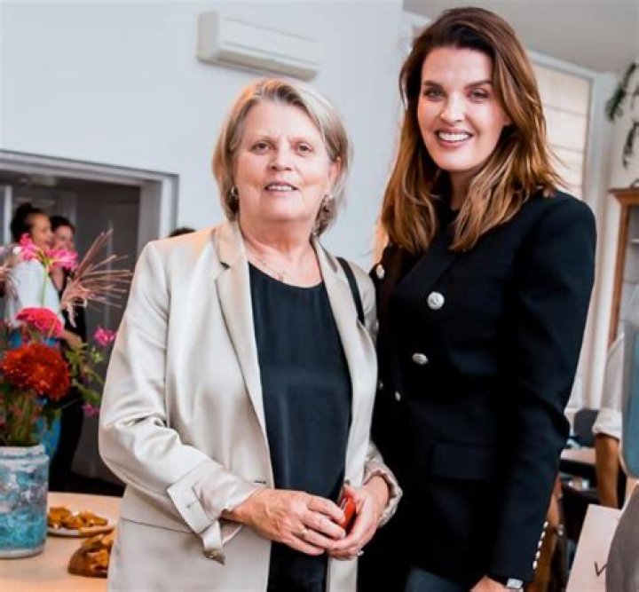 
Manon Meijers Height, Weight, Net Worth, Age, Birthday, Wikipedia, Who, Nationality, Biography 