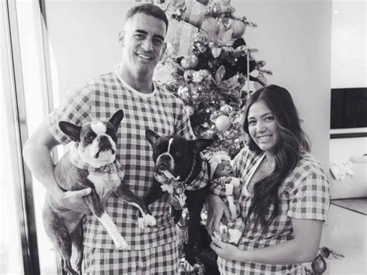 Marcus Mariota Age, Wikipedia, Biography, Children, Salary, Net Worth, Parents.