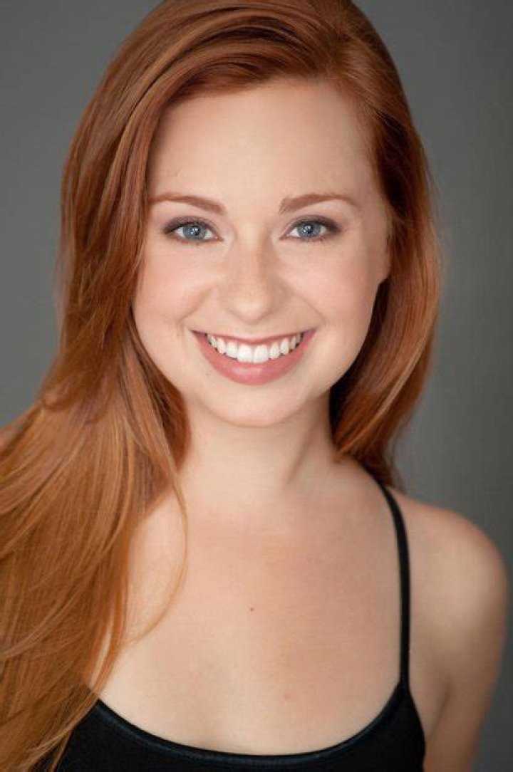 Maria Aparo Net Worth