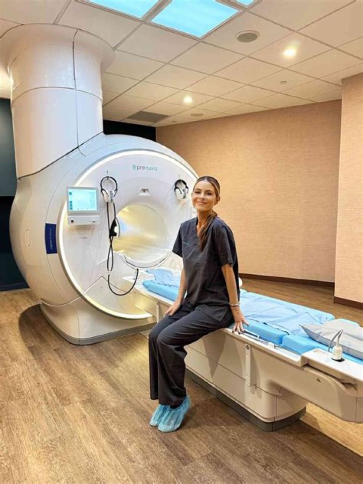 Maria Menounos Height, Weight, Measurements, Bra Size, Shoe Size