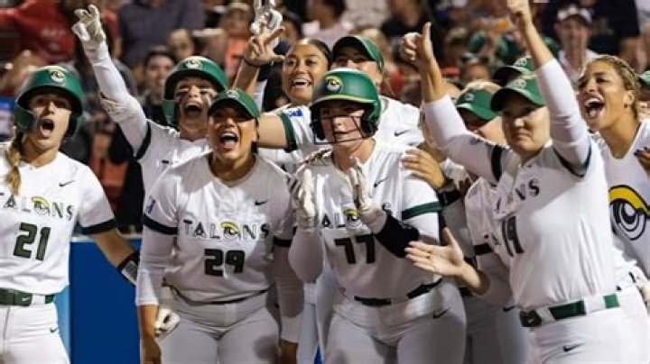 Who Are Maya Brady’s Parents? Know All About American College Softball Player