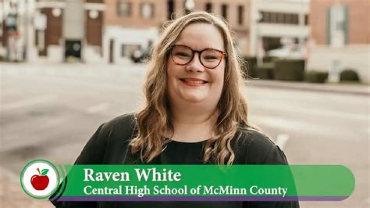 
Mcminn Central High School Teacher Melissa Blair Arrested For Multiple Rape and Assault Charges and There Might Be More Victims 