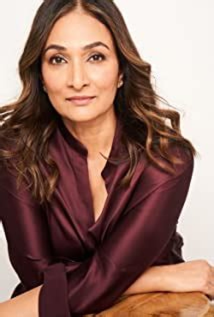 Meera Simhan Net Worth