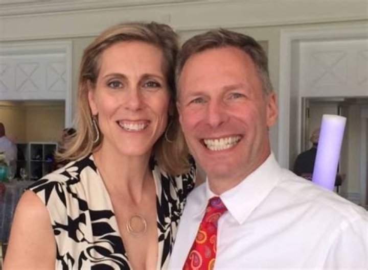 Michael Gargiulo is Married to Wife: Shannon Powell. Kids: Andrew, Olivia