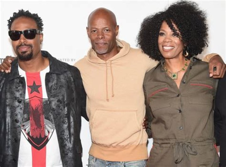 Michael Wayans: Relationships, Family & Net worth