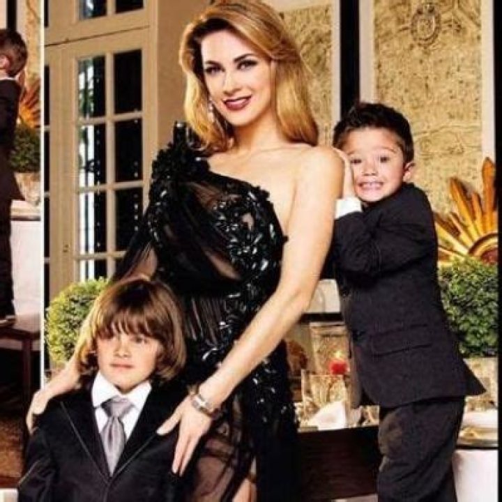 Miguel Gallego Arámbula- All About The Son Of Luis Miguel