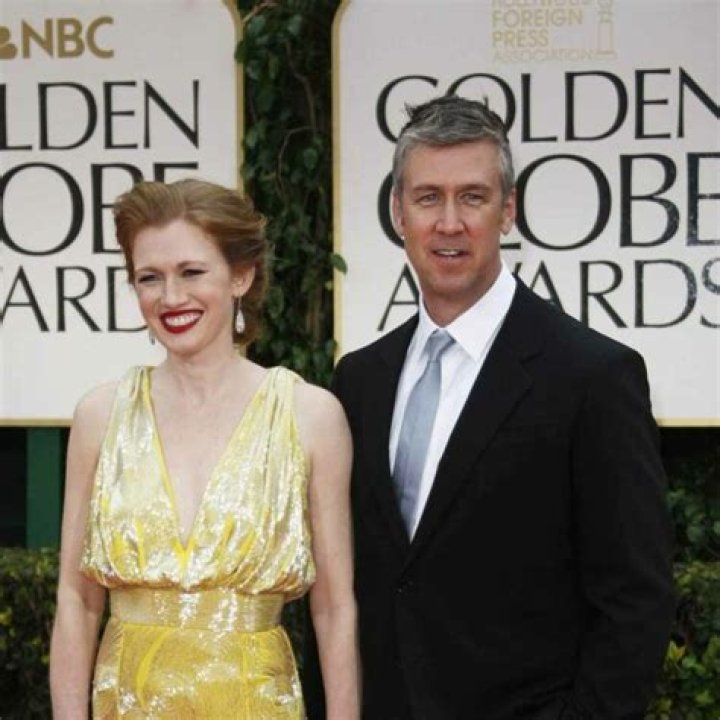 Mireille Enos Net Worth