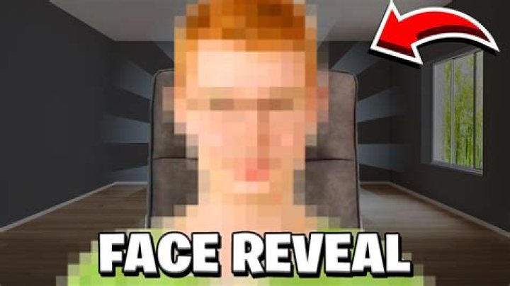 Mythicalsausage Face Reveal: Everything On The YouTuber