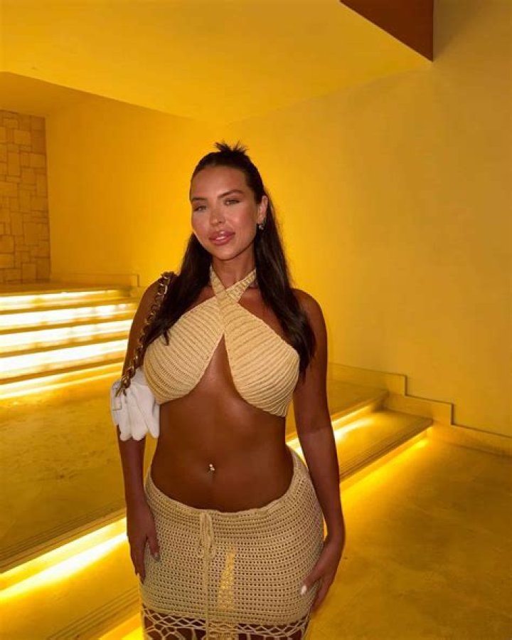 
Natalia Garibotto Height, Weight, Net Worth, Age, Birthday, Wikipedia, Who, Nationality, Biography 