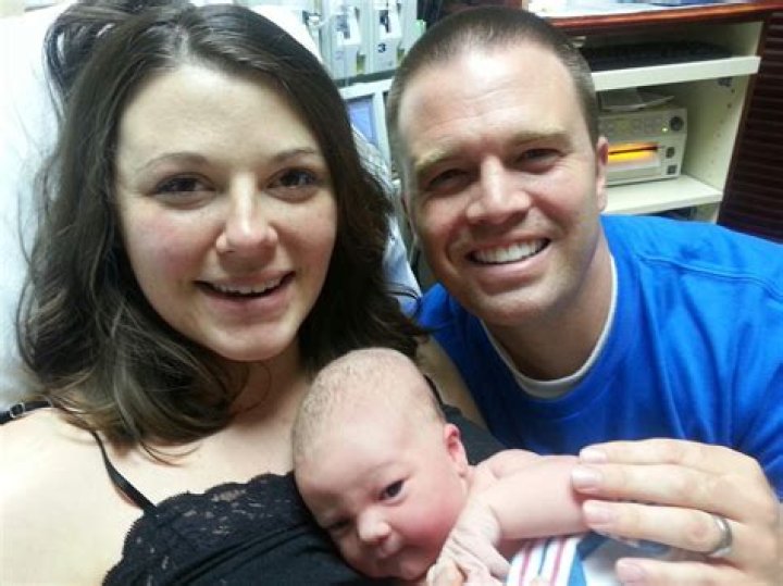 Nate Eaton Reporter, Bio, Wiki, Age, Net Worth, Wife, WRIC TV8, KIDK TV