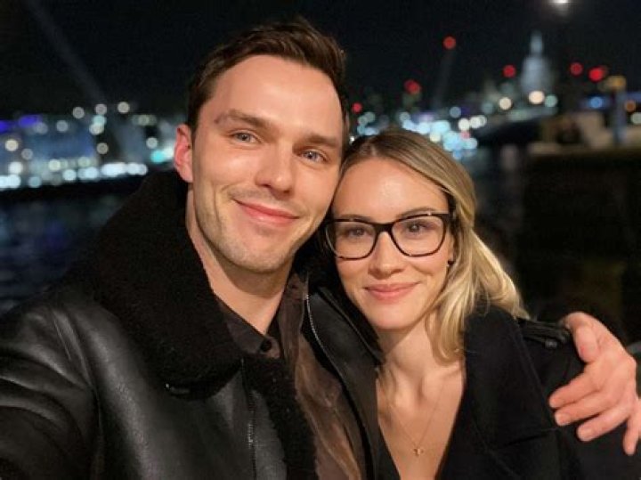 Nicholas Hoult Girlfriend, Child, Married, Dating, Net worth, Wiki, Bio, Age