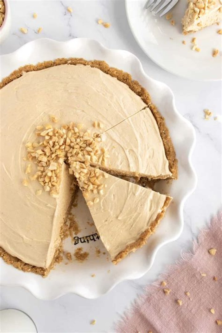 Peanut Butter Pie - Celebrating Sweets