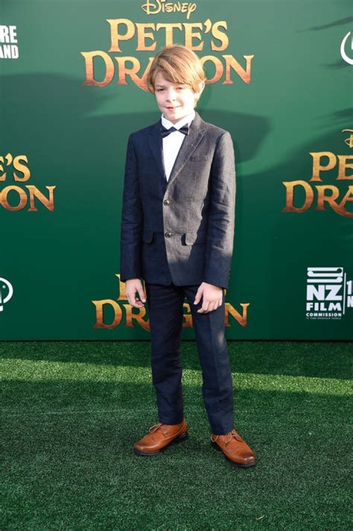 Oakes Fegley Net Worth