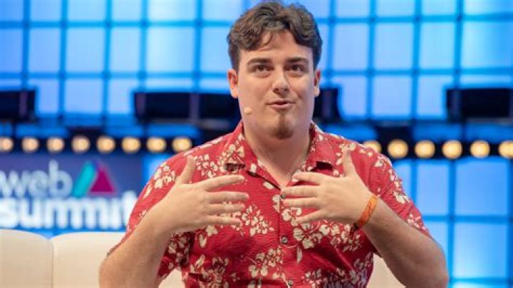 Palmer Luckey Net Worth