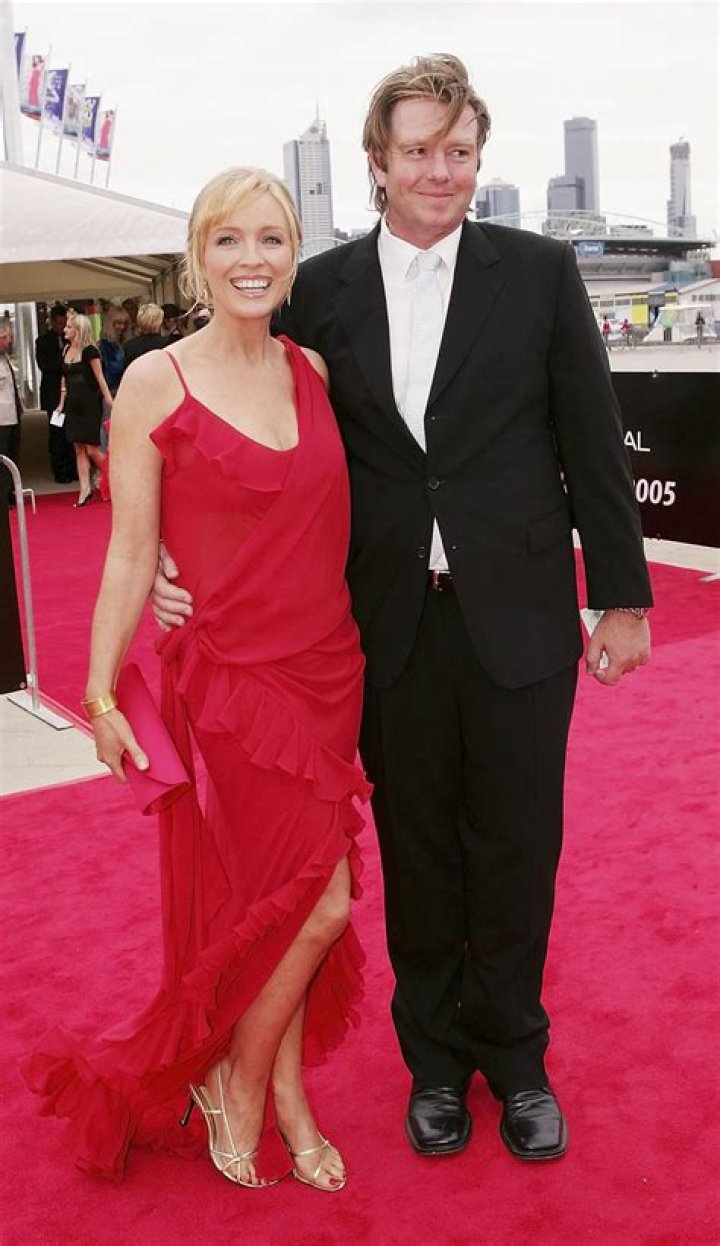 Rebecca Gibney Married, Husband, Children, Net Worth, Facts, Wiki-Bio