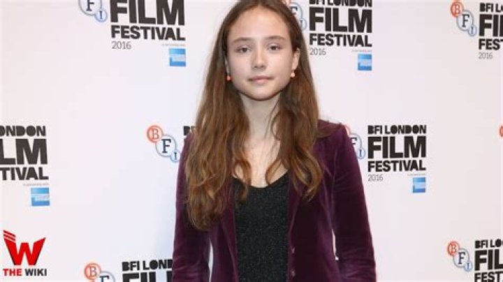 Ruby Stokes: 10 Facts On The Actress