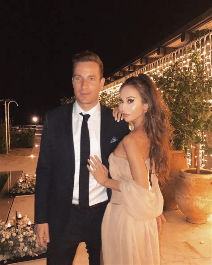 Rumi Neely Married, Husband, Fashion Blogger, Parents, Wiki, Bio