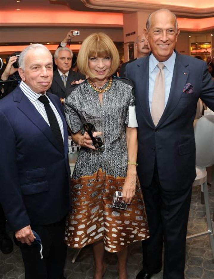 Sam Newhouse Net Worth