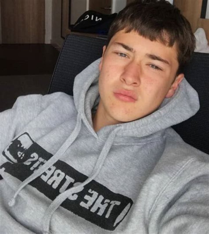 What's The Net Worth of Samuel Bottomley? Thecelebscloset