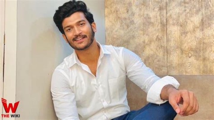 
Sanjeev Khirwar Height, Weight, Net Worth, Age, Birthday, Wikipedia, Who, Nationality, Biography 