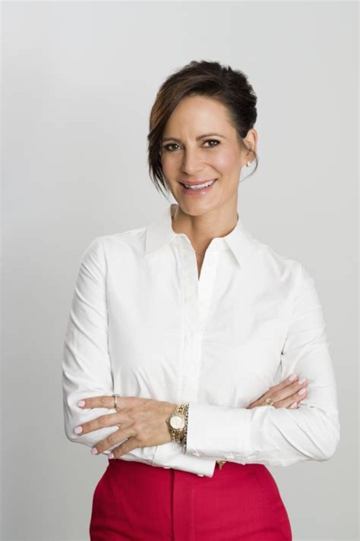 
Sarah Di Lorenzo Net Worth, Age, Birthday, Wikipedia, Who, Nationality, Biography 