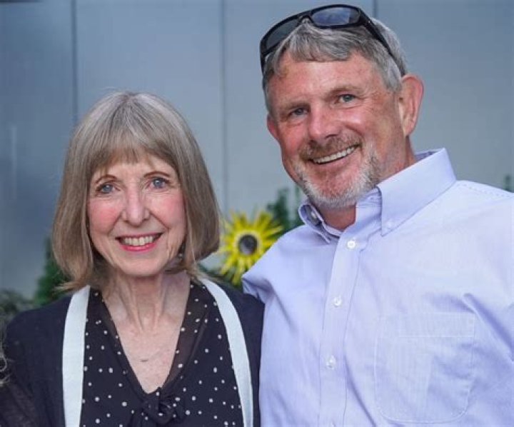 
Shelby Darrall Height, Weight, Net Worth, Age, Birthday, Wikipedia, Who, Nationality, Biography 