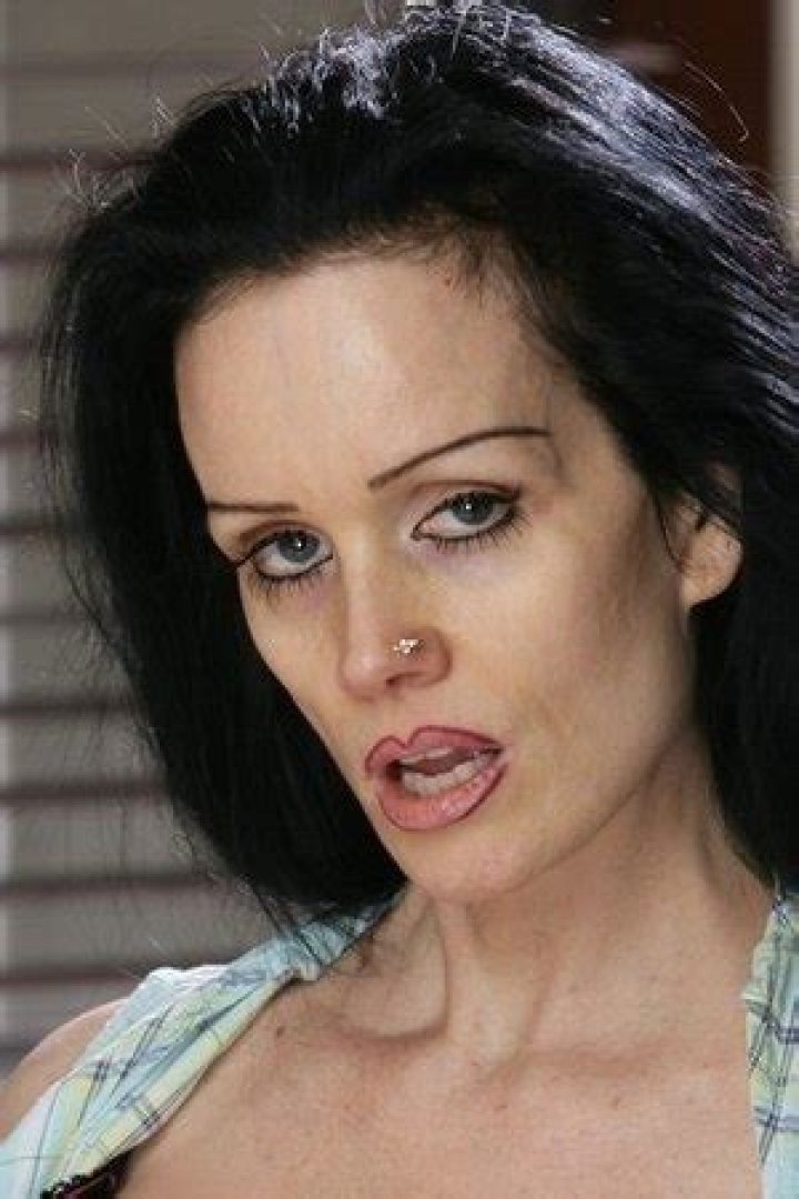 Sophia Staks Net Worth