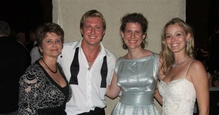 Stacie Zabka Husband, Married, Spouse, Children, Net Worth, Wiki-Bio