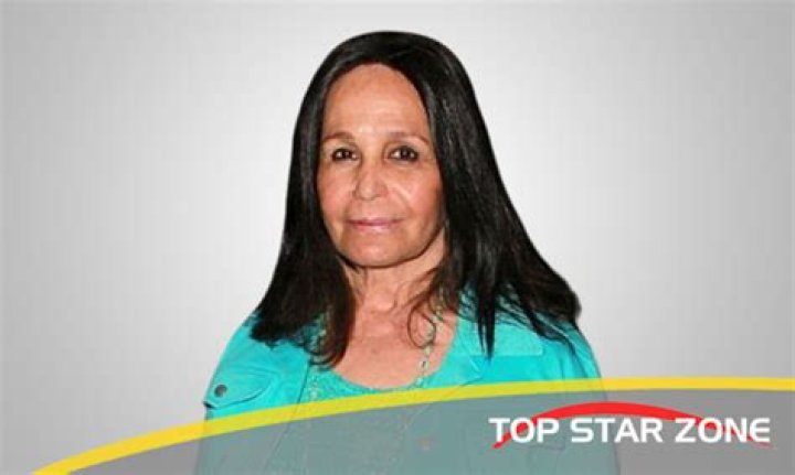 Stella Garcia Net Worth