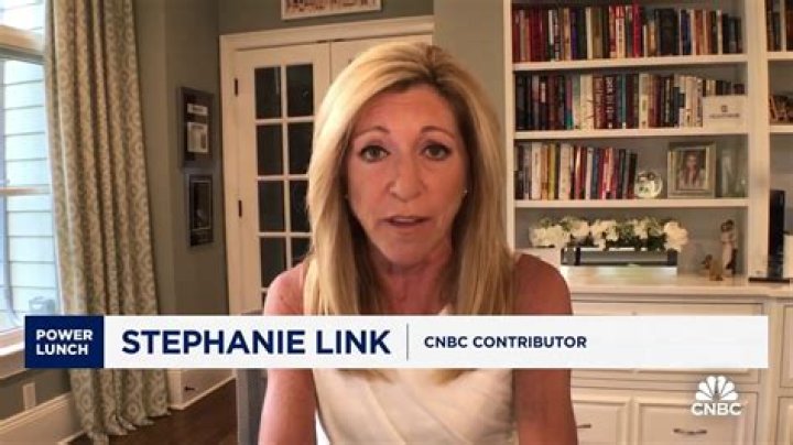 Stephanie Link Husband Age, Wiki, Biography Instagram, Family And Married Life