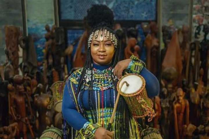 
Talking Drummer, Ara, Debunks Rumored Affair With Ooni of Ife. 