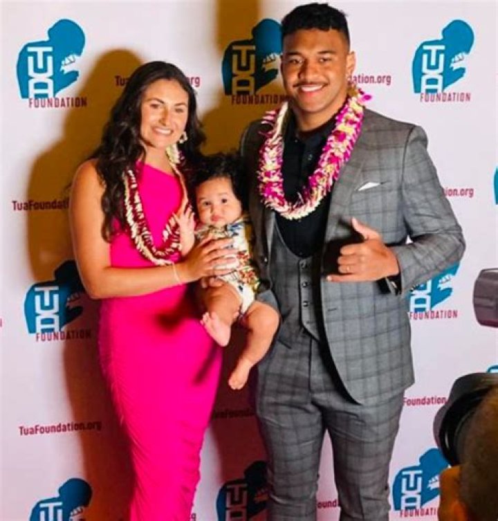 Taulia Tagovailoa Wikipedia, Biography, Age, Parents, Tua Tagovailoa Brother And Siblings, Instagram, Girlfriend