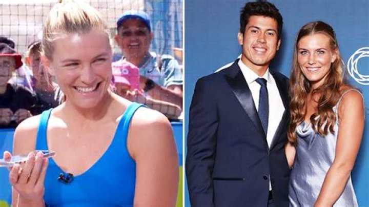 Tennis: Who Are Maddison Inglis Parents? Meet Her Father Stuart & Mother Linda On Instagram