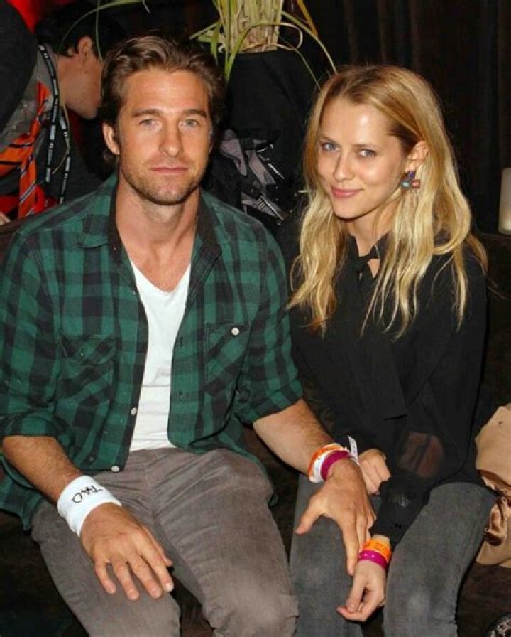 Teresa Palmer: Husband, net worth, tattoos, smoking & body measurements