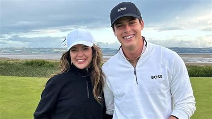 Why is Tessa Brooks Famous For, Wiki-Bio? Also, who’s her recent dating a Boyfriend? Married & Husband Rumor!