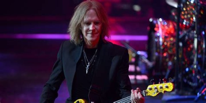 Tom Hamilton Net Worth