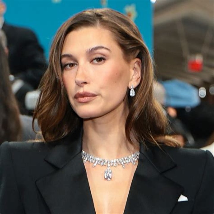 
Tom Kurvers Height, Weight, Net Worth, Age, Birthday, Wikipedia, Who, Nationality, Biography 