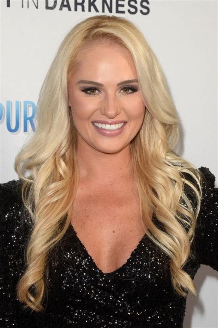 Tomi Lahren’s Bio, Height, Weight, Body Measurements, Net Worth & More