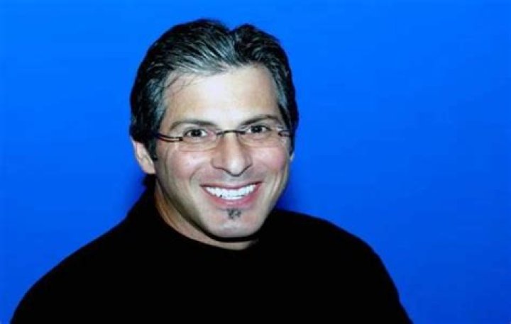 
Tommaso Pobega Height, Weight, Net Worth, Age, Birthday, Wikipedia, Who, Nationality, Biography 