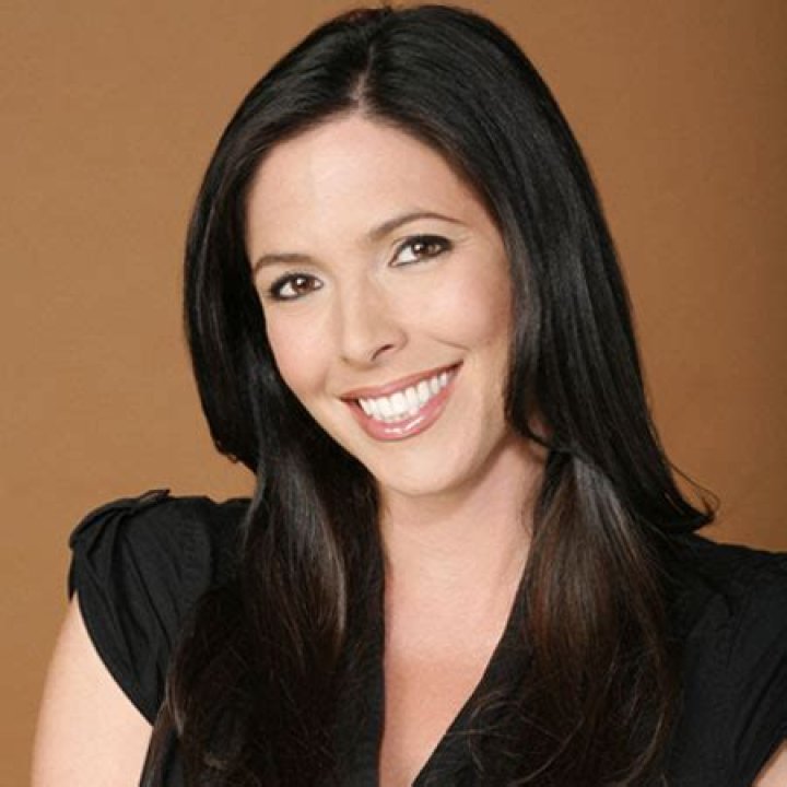 Toni Senecal Net Worth