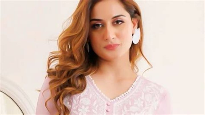 
Uditi Singh Height, Weight, Net Worth, Age, Birthday, Wikipedia, Who, Nationality, Biography 