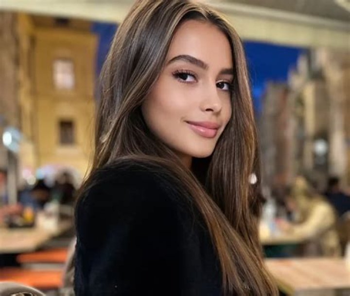 Vanessa Alessia Height, Weight, Net Worth, Age, Birthday, Wikipedia, Who, Nationality, Biography