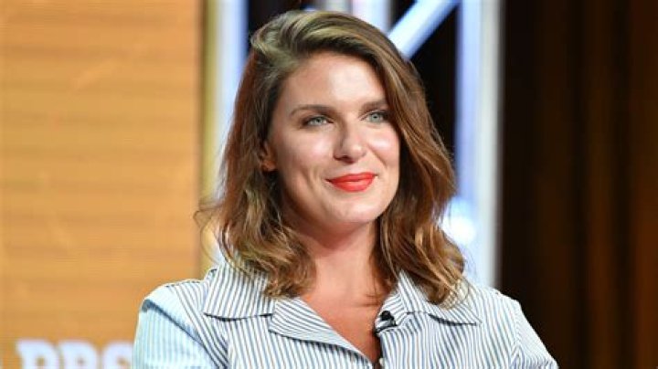 Vivian Howard