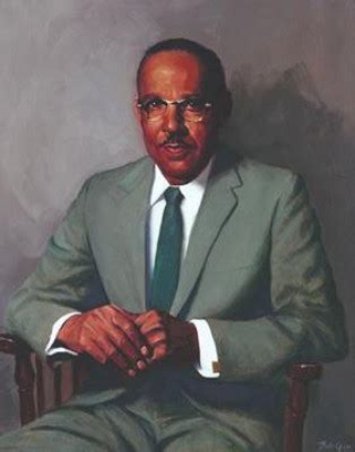 Vivien Thomas Net Worth