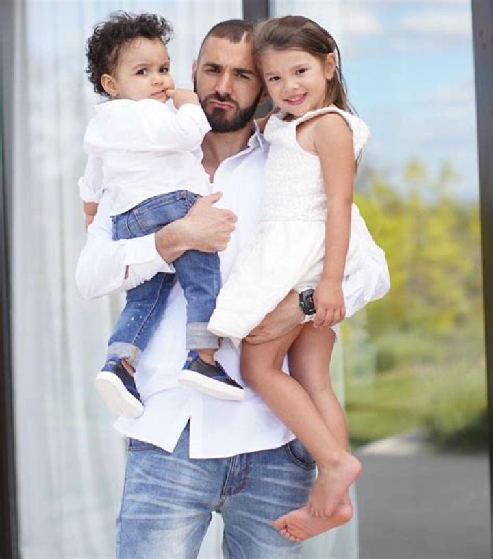 Wahida Djebbara and Hafid Benzema: Karim Benzema Parents and Ethnicity