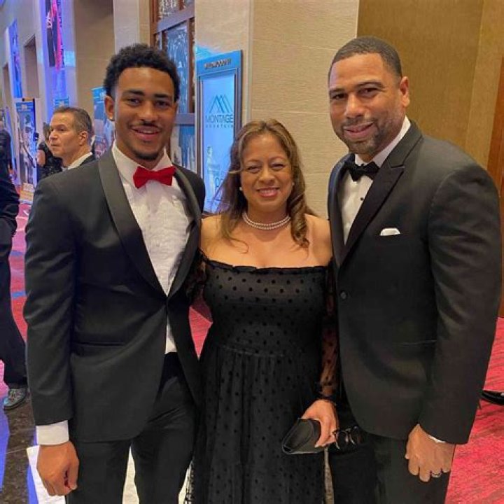 Who Are Bryce Young Parents? Meet Alabama QB Father And Mother
