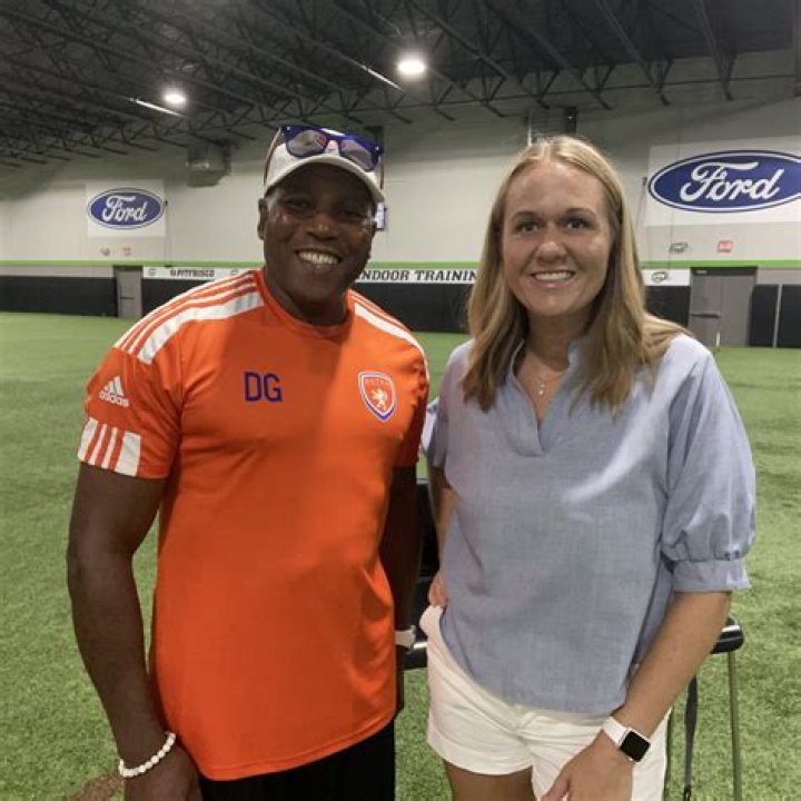 
Who are Jermaine Jenas Parents? Jermaine Jenas Biography, Parents Name and More 