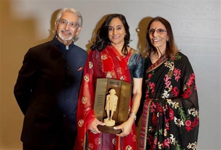 
Who Is Anita Jacoby’s Husband, John Cary? Meet Australian TV Producer’s Family 